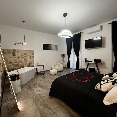 Bed and Breakfast Time To Relax Salerno Exterior foto